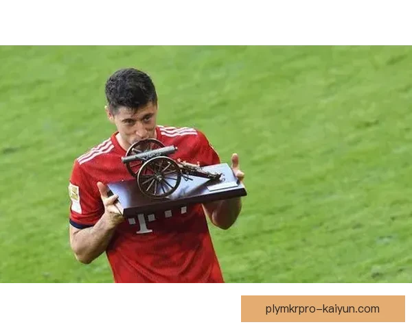 莱万多夫斯基在国家德比中的进球状态回暖，值得关注。